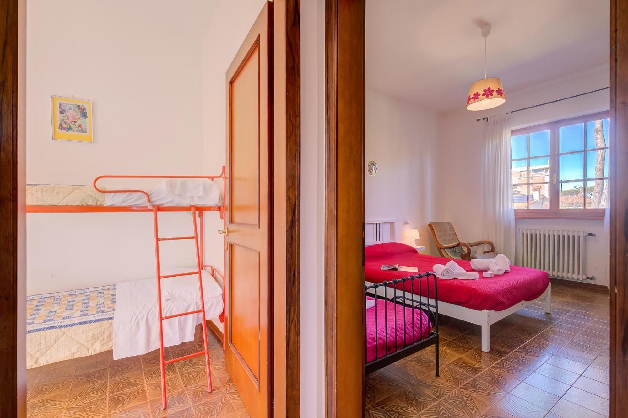 Casa Maddalena Al Mare 600M From Sea - Happy Rentals Marina di Pietrasanta Exterior photo